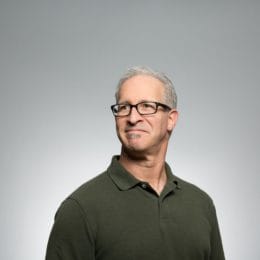 choisir la bonne photo pour un médaillon funéraire